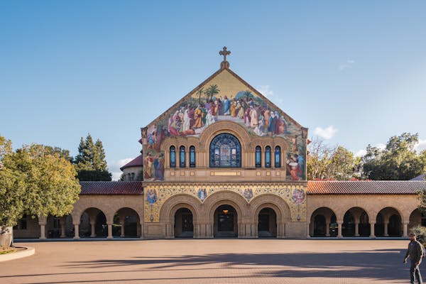 Stanford vs MIT: Who Leads in AI Research in 2025?