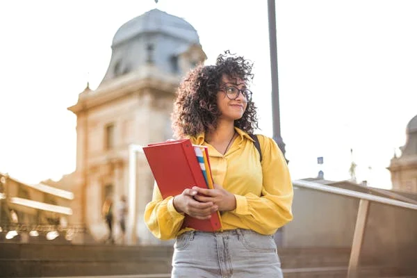Top Fully Funded Scholarships for International Students in 2025